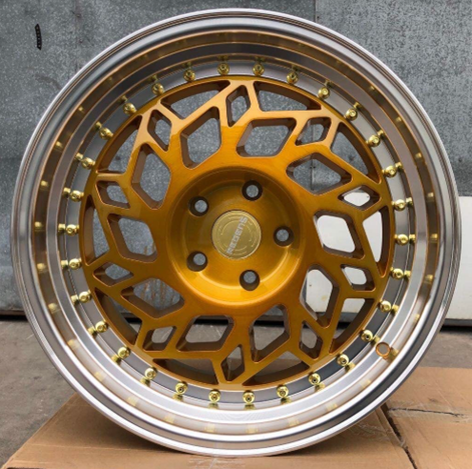 Диск со сложным рисунком